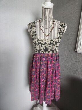 Natural Life boho floral Cotton dress with pockets🌻